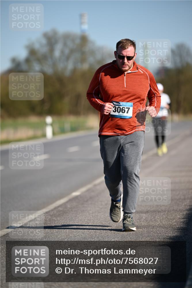 06.04.2025 - 44. Internationalen Wilhelmsburger Insellauf Dr. Thomas Lammeyer http://msf.ph/oto/7568027 06.04.2025 09:47:14 Laufen 3067 meine-sportfotos.de