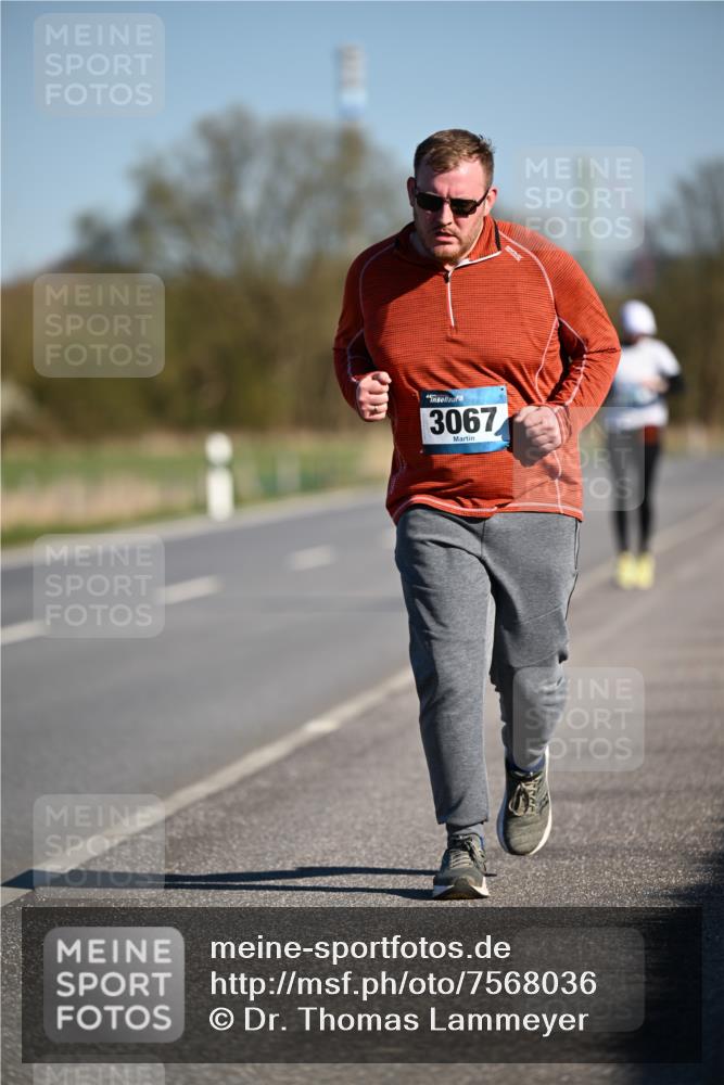 06.04.2025 - 44. Internationalen Wilhelmsburger Insellauf Dr. Thomas Lammeyer http://msf.ph/oto/7568036 06.04.2025 09:47:14 Laufen 3067 meine-sportfotos.de