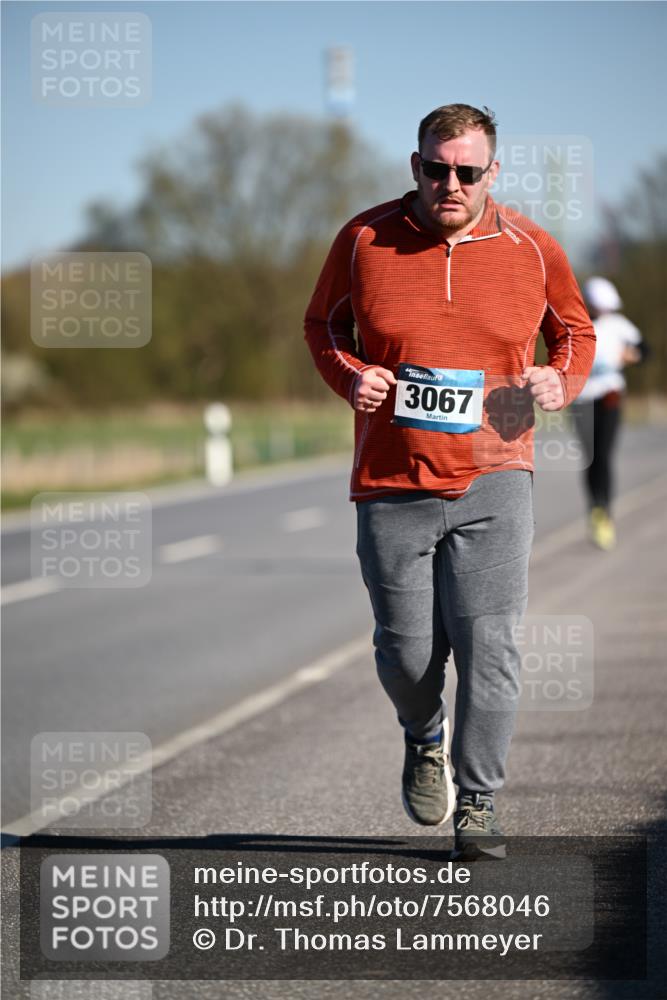 06.04.2025 - 44. Internationalen Wilhelmsburger Insellauf Dr. Thomas Lammeyer http://msf.ph/oto/7568046 06.04.2025 09:47:15 Laufen 3067 meine-sportfotos.de