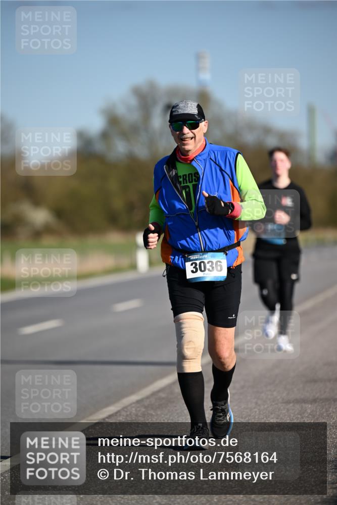 06.04.2025 - 44. Internationalen Wilhelmsburger Insellauf Dr. Thomas Lammeyer http://msf.ph/oto/7568164 06.04.2025 09:48:20 Laufen 3036 meine-sportfotos.de