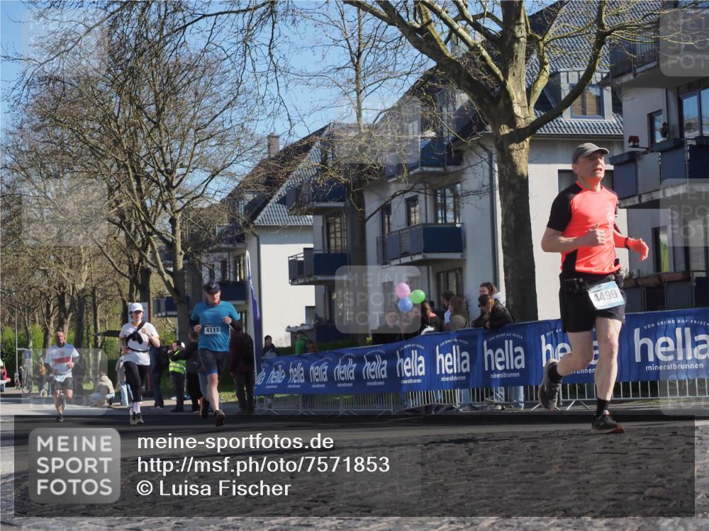 06.04.2025 - 44. Internationalen Wilhelmsburger Insellauf Luisa Fischer http://msf.ph/oto/7571853 06.04.2025 10:41:02 Ziel 4111, 4499 meine-sportfotos.de