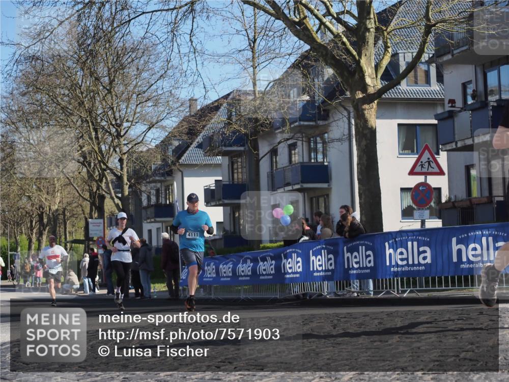 06.04.2025 - 44. Internationalen Wilhelmsburger Insellauf Luisa Fischer http://msf.ph/oto/7571903 06.04.2025 10:41:02 Ziel 4111 meine-sportfotos.de
