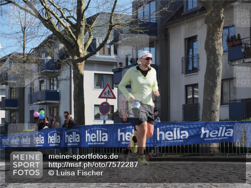 06.04.2025 - 44. Internationalen Wilhelmsburger Insellauf Luisa Fischer http://msf.ph/oto/7572287 06.04.2025 10:41:14 Ziel 3208 meine-sportfotos.de
