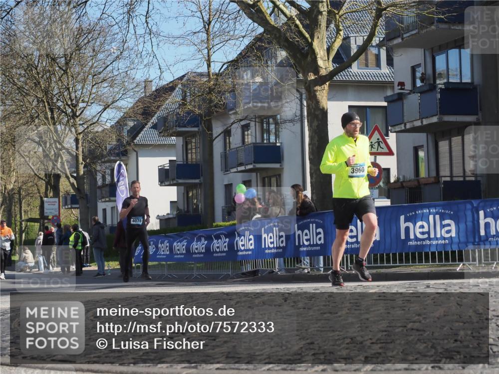 06.04.2025 - 44. Internationalen Wilhelmsburger Insellauf Luisa Fischer http://msf.ph/oto/7572333 06.04.2025 10:41:16 Ziel 713, 3960, 4078 meine-sportfotos.de