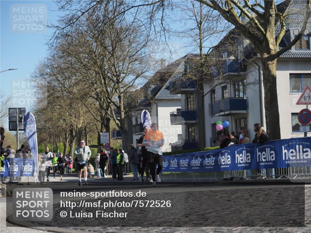 06.04.2025 - 44. Internationalen Wilhelmsburger Insellauf Luisa Fischer http://msf.ph/oto/7572526 06.04.2025 10:41:21 Ziel 3975 meine-sportfotos.de