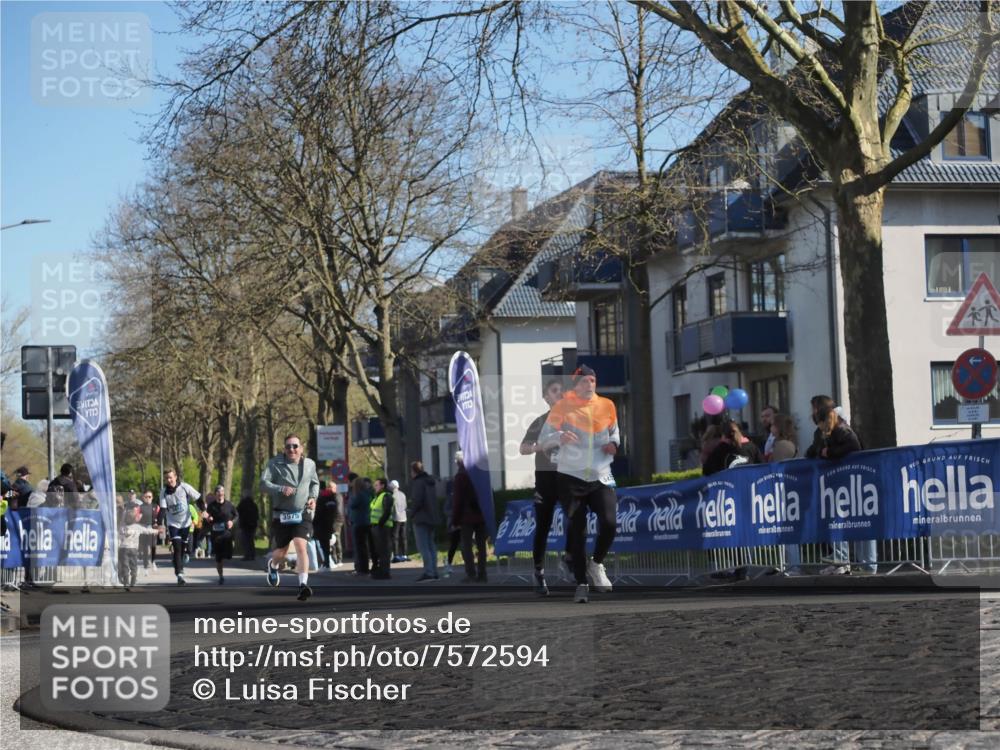 06.04.2025 - 44. Internationalen Wilhelmsburger Insellauf Luisa Fischer http://msf.ph/oto/7572594 06.04.2025 10:41:22 Ziel 3975 meine-sportfotos.de