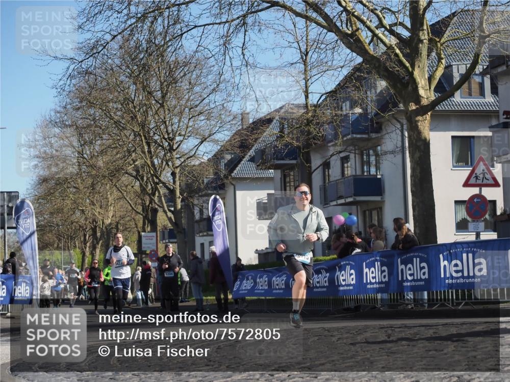 06.04.2025 - 44. Internationalen Wilhelmsburger Insellauf Luisa Fischer http://msf.ph/oto/7572805 06.04.2025 10:41:25 Ziel 3432, 13, 5204 meine-sportfotos.de