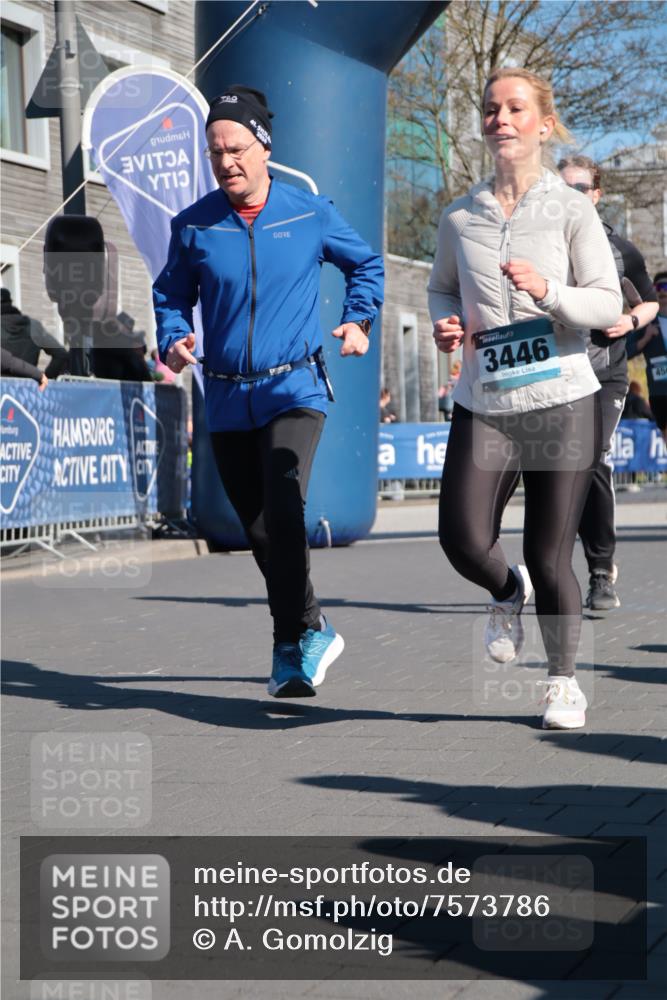 06.04.2025 - 44. Internationalen Wilhelmsburger Insellauf A. Gomolzig http://msf.ph/oto/7573786 06.04.2025 10:41:44 Ziel 3017, 3308, 3446, 3830, 3890, 3891, 4115, 4412, 4566, 4607 meine-sportfotos.de