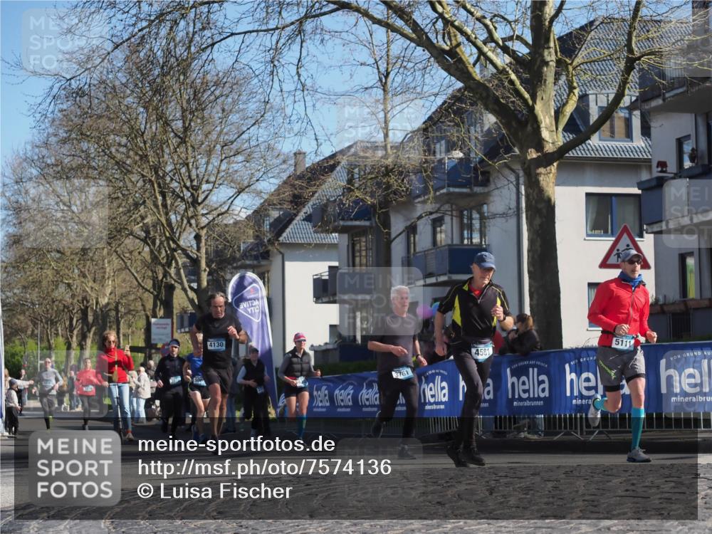 06.04.2025 - 44. Internationalen Wilhelmsburger Insellauf Luisa Fischer http://msf.ph/oto/7574136 06.04.2025 10:42:02 Ziel 362, 4130, 3761, 4581, 5111 meine-sportfotos.de