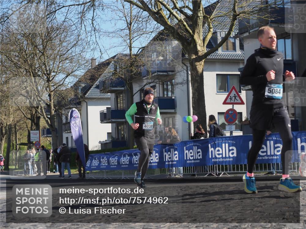 06.04.2025 - 44. Internationalen Wilhelmsburger Insellauf Luisa Fischer http://msf.ph/oto/7574962 06.04.2025 10:36:59 Ziel 4099, 5084 meine-sportfotos.de