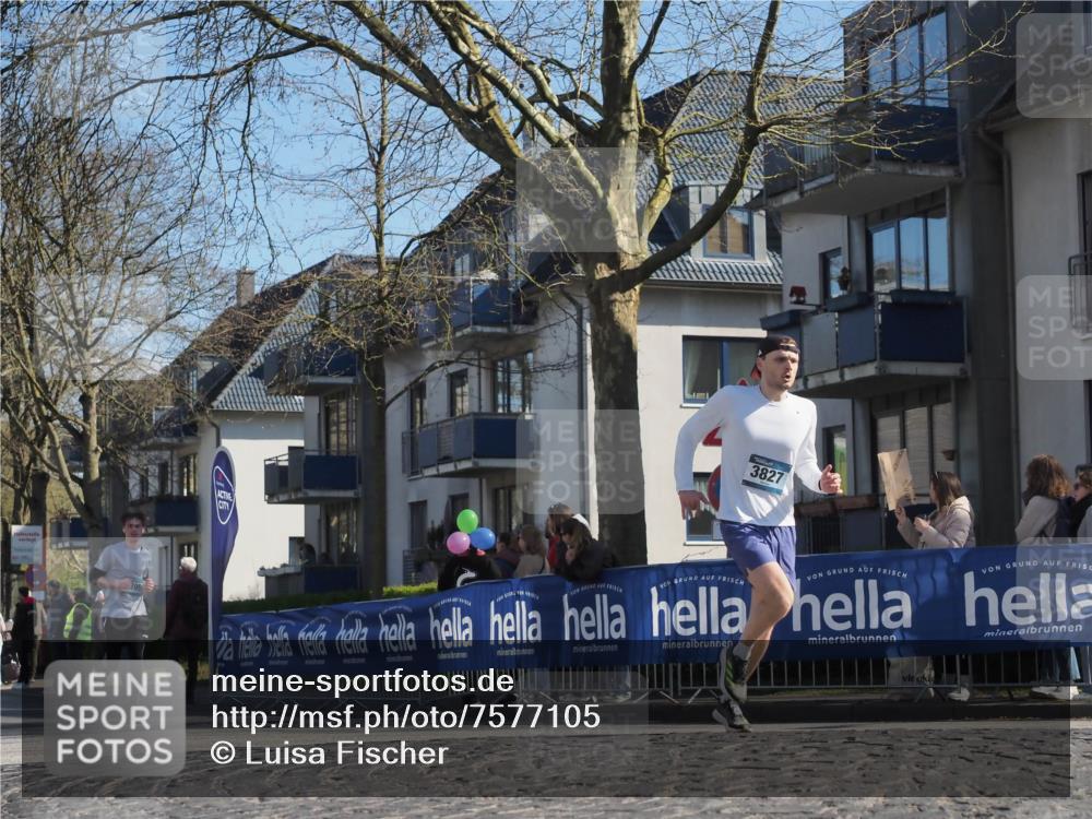 06.04.2025 - 44. Internationalen Wilhelmsburger Insellauf Luisa Fischer http://msf.ph/oto/7577105 06.04.2025 10:43:17 Ziel 3827 meine-sportfotos.de