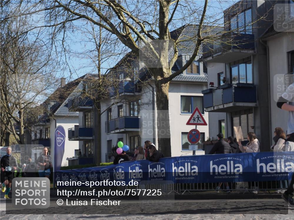 06.04.2025 - 44. Internationalen Wilhelmsburger Insellauf Luisa Fischer http://msf.ph/oto/7577225 06.04.2025 10:43:21 Ziel 3821, 444 meine-sportfotos.de