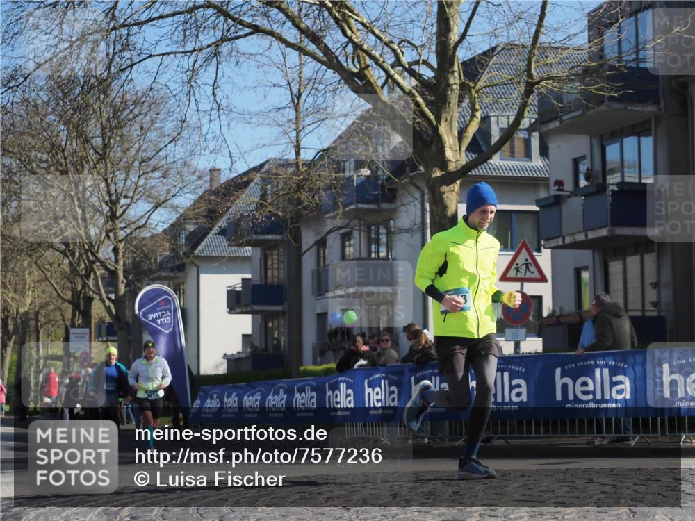 06.04.2025 - 44. Internationalen Wilhelmsburger Insellauf Luisa Fischer http://msf.ph/oto/7577236 06.04.2025 10:38:36 Ziel  meine-sportfotos.de