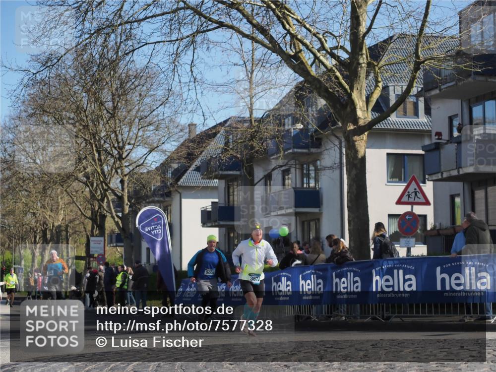 06.04.2025 - 44. Internationalen Wilhelmsburger Insellauf Luisa Fischer http://msf.ph/oto/7577328 06.04.2025 10:38:38 Ziel 5008, 3672 meine-sportfotos.de