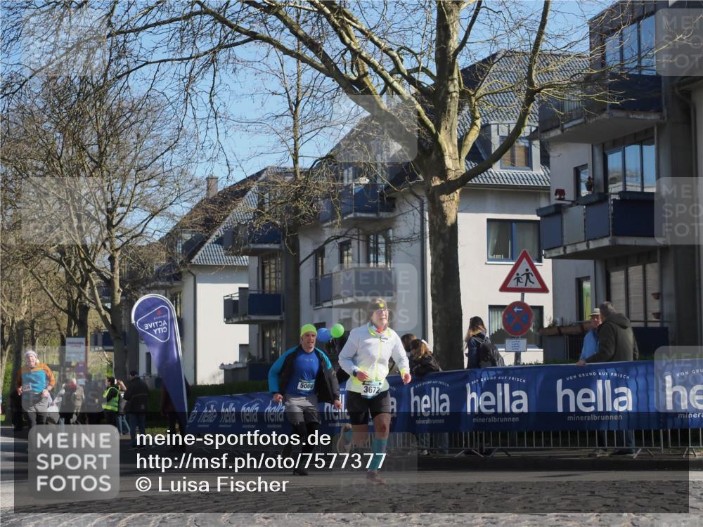 06.04.2025 - 44. Internationalen Wilhelmsburger Insellauf Luisa Fischer http://msf.ph/oto/7577377 06.04.2025 10:38:39 Ziel 5008, 3672 meine-sportfotos.de