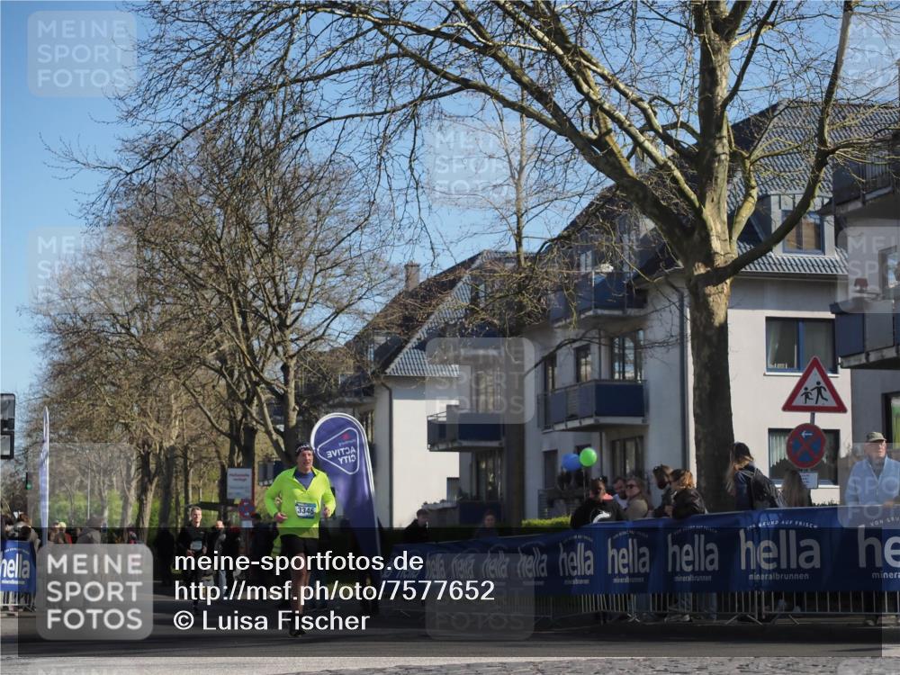 06.04.2025 - 44. Internationalen Wilhelmsburger Insellauf Luisa Fischer http://msf.ph/oto/7577652 06.04.2025 10:38:47 Ziel 3346 meine-sportfotos.de