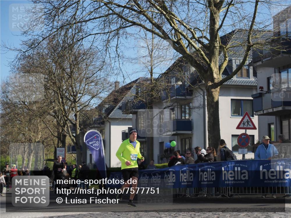 06.04.2025 - 44. Internationalen Wilhelmsburger Insellauf Luisa Fischer http://msf.ph/oto/7577751 06.04.2025 10:38:49 Ziel 3346 meine-sportfotos.de