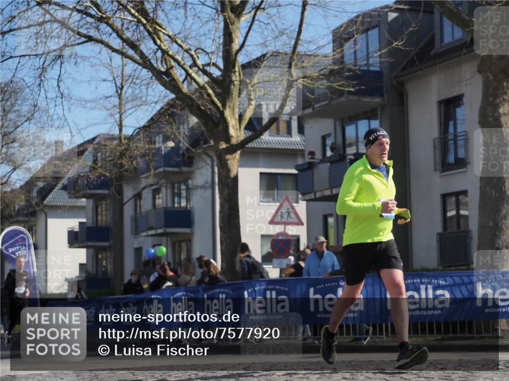 06.04.2025 - 44. Internationalen Wilhelmsburger Insellauf Luisa Fischer http://msf.ph/oto/7577920 06.04.2025 10:38:51 Ziel  meine-sportfotos.de