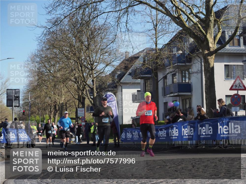 06.04.2025 - 44. Internationalen Wilhelmsburger Insellauf Luisa Fischer http://msf.ph/oto/7577996 06.04.2025 10:38:57 Ziel 3350, 4047, 4359 meine-sportfotos.de
