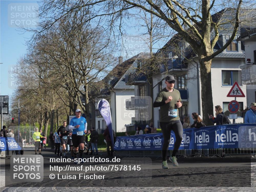 06.04.2025 - 44. Internationalen Wilhelmsburger Insellauf Luisa Fischer http://msf.ph/oto/7578145 06.04.2025 10:38:59 Ziel 3350, 4337, 4047 meine-sportfotos.de