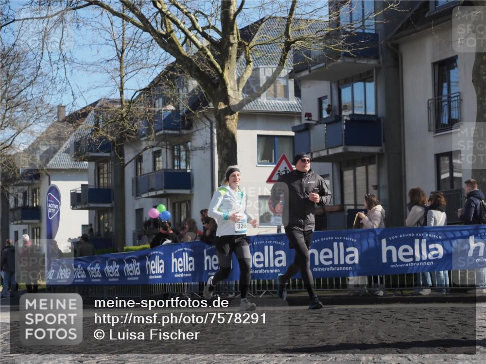 06.04.2025 - 44. Internationalen Wilhelmsburger Insellauf Luisa Fischer http://msf.ph/oto/7578291 06.04.2025 10:43:41 Ziel 3268 meine-sportfotos.de