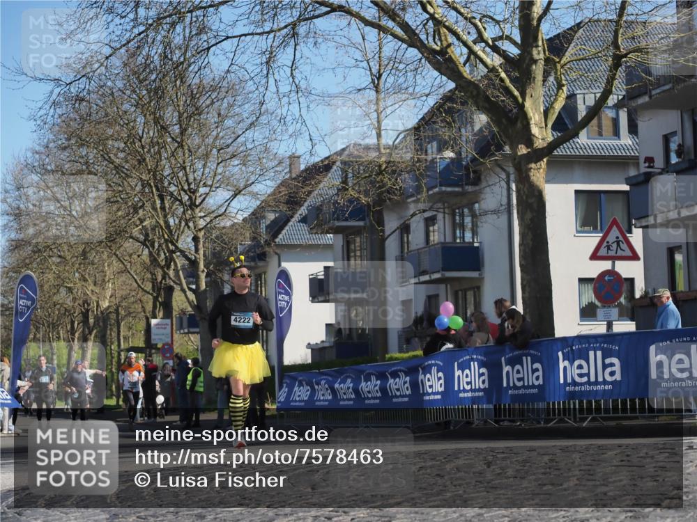 06.04.2025 - 44. Internationalen Wilhelmsburger Insellauf Luisa Fischer http://msf.ph/oto/7578463 06.04.2025 10:43:48 Ziel 4222 meine-sportfotos.de
