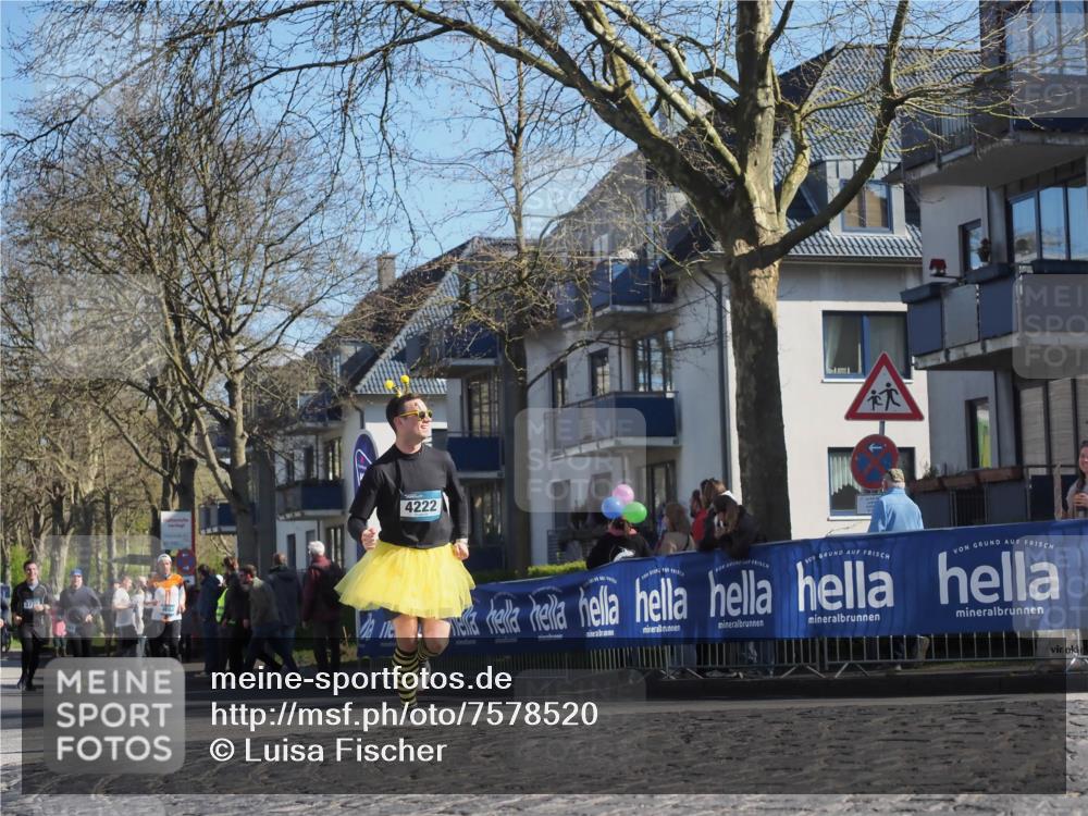 06.04.2025 - 44. Internationalen Wilhelmsburger Insellauf Luisa Fischer http://msf.ph/oto/7578520 06.04.2025 10:43:49 Ziel 4222 meine-sportfotos.de