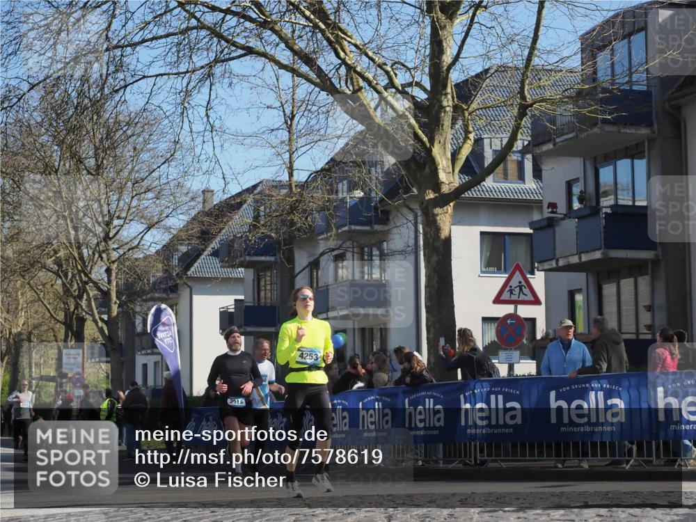06.04.2025 - 44. Internationalen Wilhelmsburger Insellauf Luisa Fischer http://msf.ph/oto/7578619 06.04.2025 10:39:04 Ziel 4253, 3915 meine-sportfotos.de