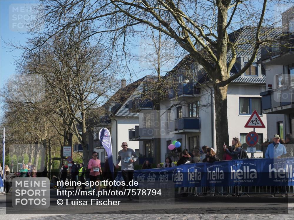 06.04.2025 - 44. Internationalen Wilhelmsburger Insellauf Luisa Fischer http://msf.ph/oto/7578794 06.04.2025 10:39:08 Ziel 3592, 4592 meine-sportfotos.de