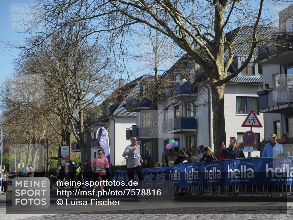 06.04.2025 - 44. Internationalen Wilhelmsburger Insellauf Luisa Fischer http://msf.ph/oto/7578816 06.04.2025 10:39:08 Ziel 4592, 3592 meine-sportfotos.de
