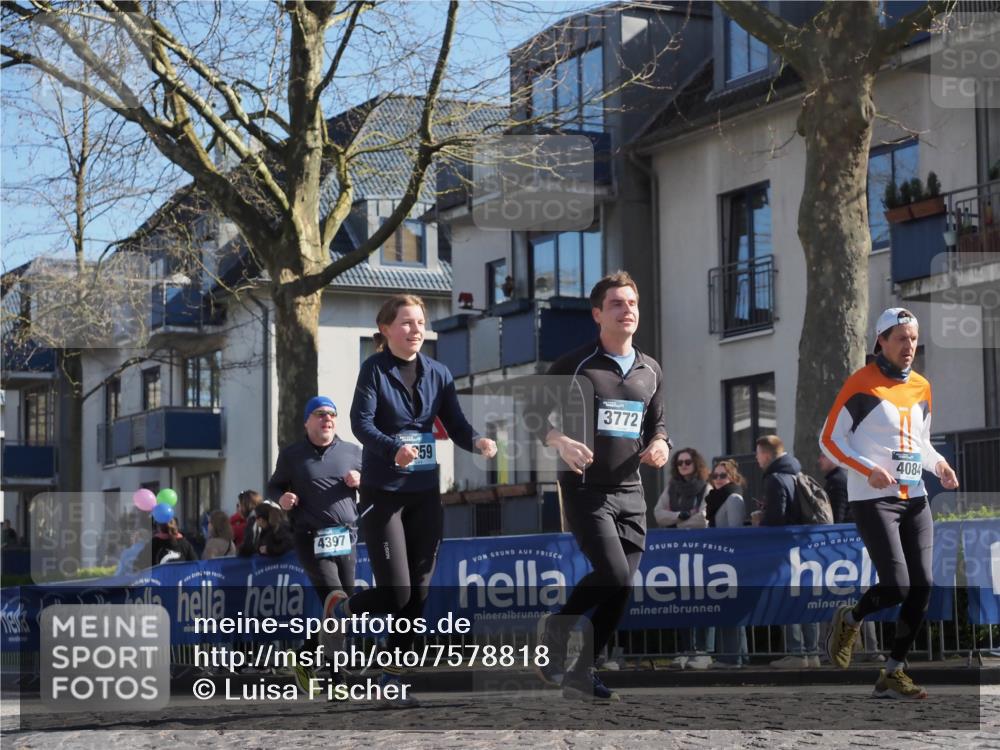 06.04.2025 - 44. Internationalen Wilhelmsburger Insellauf Luisa Fischer http://msf.ph/oto/7578818 06.04.2025 10:43:57 Ziel 59, 3772, 4397, 4084 meine-sportfotos.de