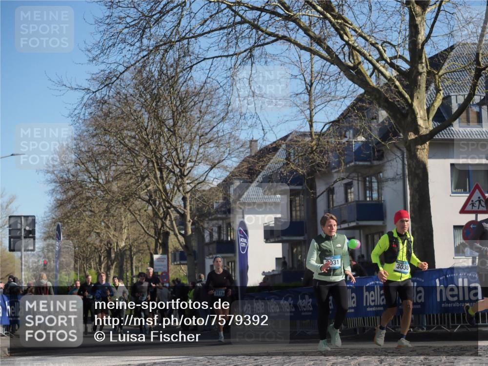 06.04.2025 - 44. Internationalen Wilhelmsburger Insellauf Luisa Fischer http://msf.ph/oto/7579392 06.04.2025 10:44:21 Ziel 3518, 2031, 3030 meine-sportfotos.de