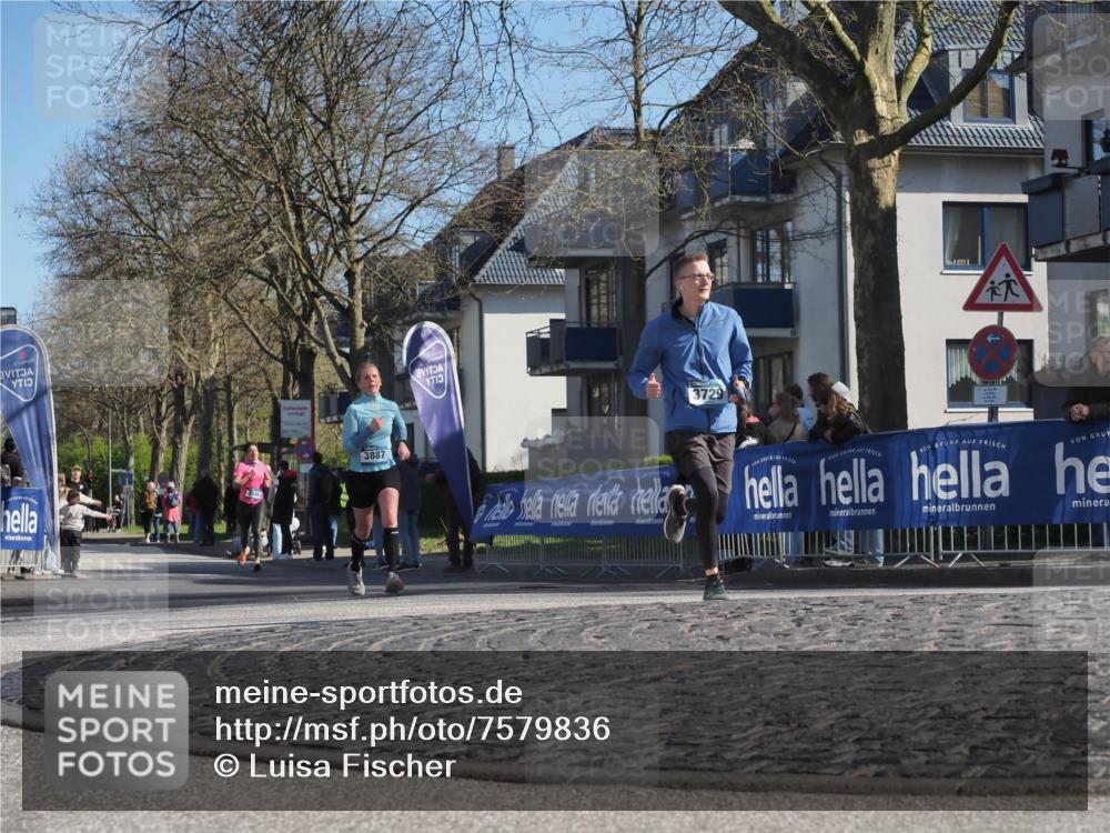 06.04.2025 - 44. Internationalen Wilhelmsburger Insellauf Luisa Fischer http://msf.ph/oto/7579836 06.04.2025 10:39:43 Ziel 3887, 3729 meine-sportfotos.de
