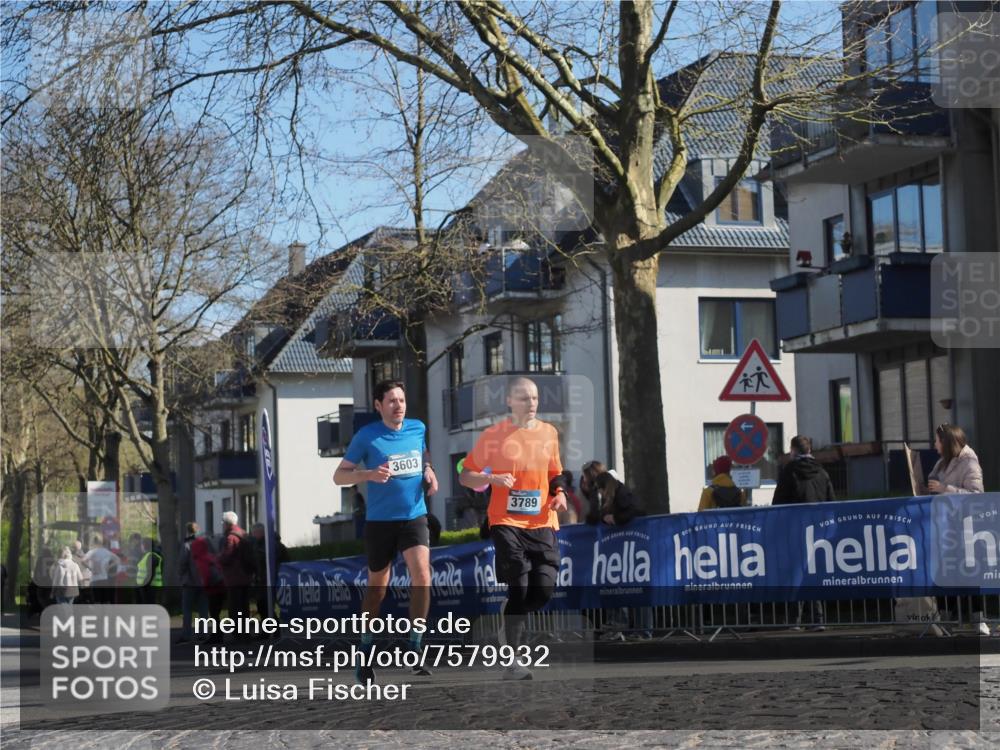 06.04.2025 - 44. Internationalen Wilhelmsburger Insellauf Luisa Fischer http://msf.ph/oto/7579932 06.04.2025 10:44:48 Ziel 3603, 3789 meine-sportfotos.de