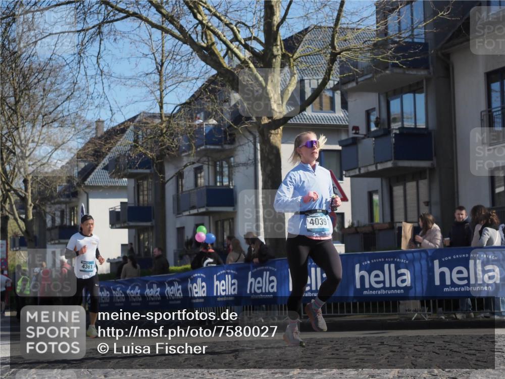 06.04.2025 - 44. Internationalen Wilhelmsburger Insellauf Luisa Fischer http://msf.ph/oto/7580027 06.04.2025 10:44:58 Ziel 4361, 4039 meine-sportfotos.de