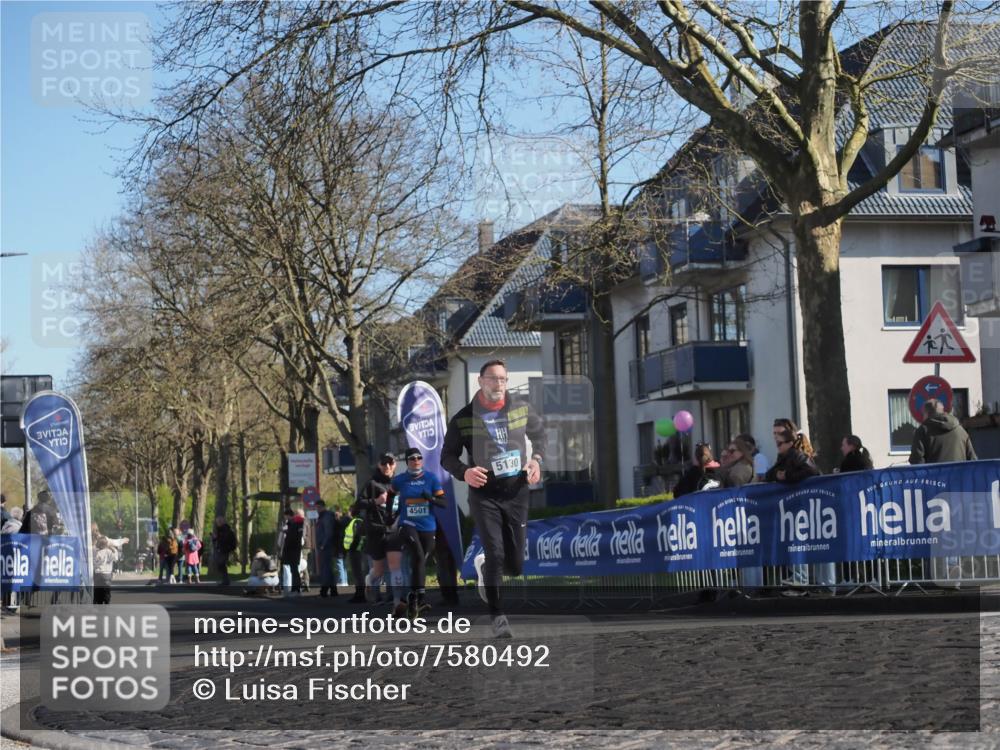 06.04.2025 - 44. Internationalen Wilhelmsburger Insellauf Luisa Fischer http://msf.ph/oto/7580492 06.04.2025 10:39:55 Ziel 5130, 4501 meine-sportfotos.de