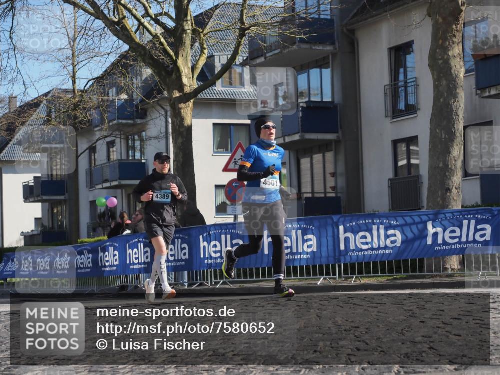 06.04.2025 - 44. Internationalen Wilhelmsburger Insellauf Luisa Fischer http://msf.ph/oto/7580652 06.04.2025 10:39:58 Ziel 4389, 4501 meine-sportfotos.de