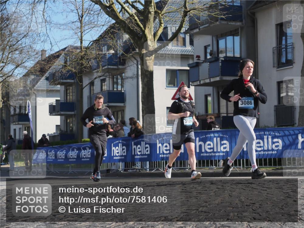 06.04.2025 - 44. Internationalen Wilhelmsburger Insellauf Luisa Fischer http://msf.ph/oto/7581406 06.04.2025 10:40:30 Ziel 3365, 3120, 3086 meine-sportfotos.de