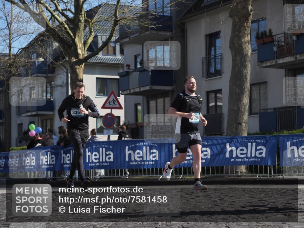 06.04.2025 - 44. Internationalen Wilhelmsburger Insellauf Luisa Fischer http://msf.ph/oto/7581458 06.04.2025 10:40:30 Ziel 336, 120 meine-sportfotos.de