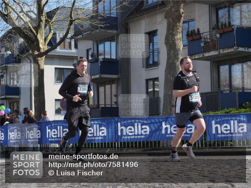 06.04.2025 - 44. Internationalen Wilhelmsburger Insellauf Luisa Fischer http://msf.ph/oto/7581496 06.04.2025 10:40:31 Ziel 3365, 3120 meine-sportfotos.de