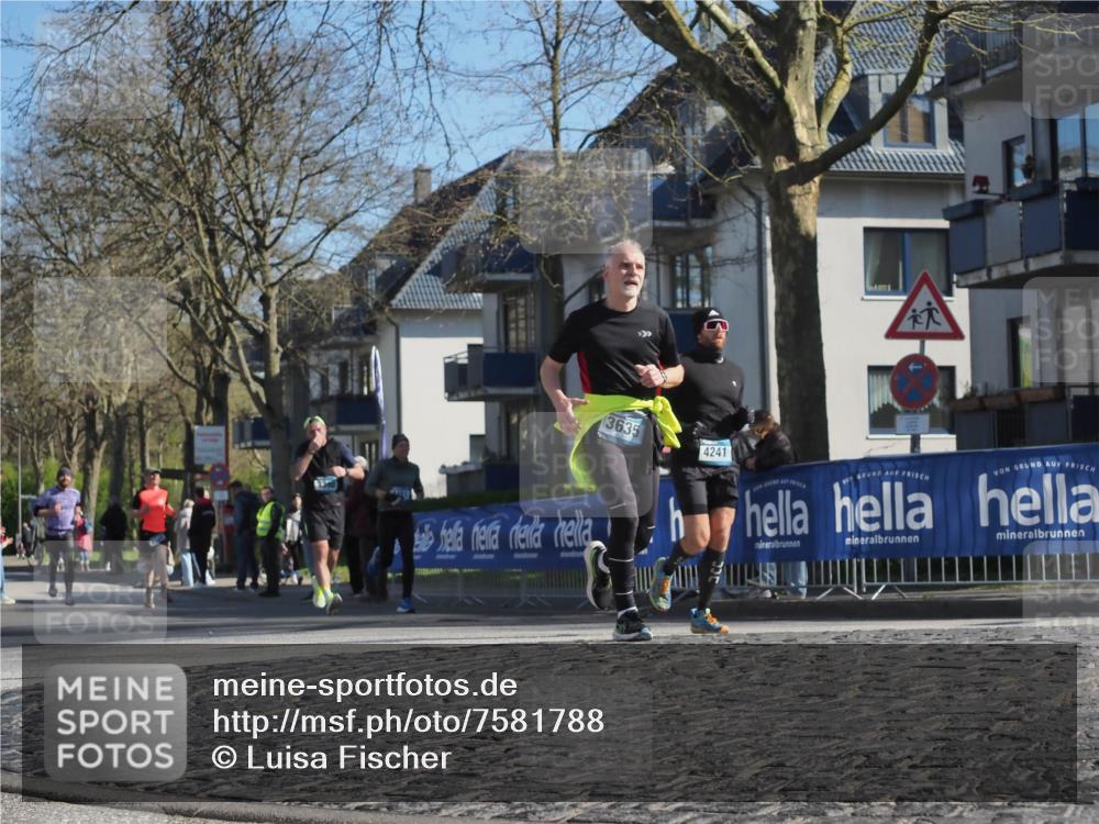 06.04.2025 - 44. Internationalen Wilhelmsburger Insellauf Luisa Fischer http://msf.ph/oto/7581788 06.04.2025 10:40:55 Ziel 3635, 4241 meine-sportfotos.de