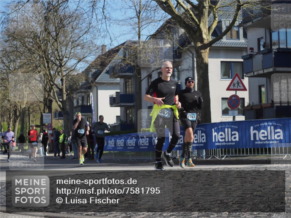 06.04.2025 - 44. Internationalen Wilhelmsburger Insellauf Luisa Fischer http://msf.ph/oto/7581795 06.04.2025 10:40:55 Ziel 3390, 4481, 3635, 4241 meine-sportfotos.de