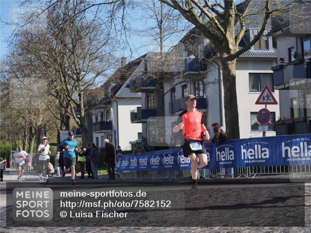 06.04.2025 - 44. Internationalen Wilhelmsburger Insellauf Luisa Fischer http://msf.ph/oto/7582152 06.04.2025 10:41:01 Ziel 4111, 4499 meine-sportfotos.de