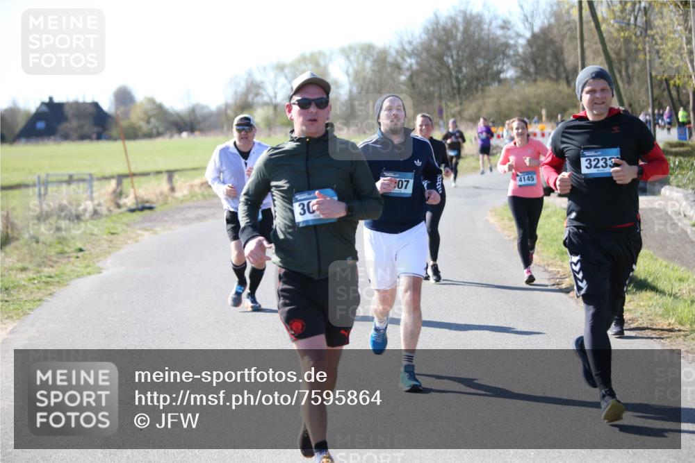 06.04.2025 - 44. Internationalen Wilhelmsburger Insellauf Jannik Wohlers http://msf.ph/oto/7595864 06.04.2025 10:34:36 Laufen 30, 07, 3233, 4145 meine-sportfotos.de