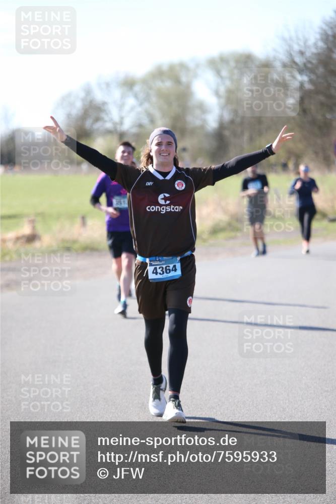 06.04.2025 - 44. Internationalen Wilhelmsburger Insellauf Jannik Wohlers http://msf.ph/oto/7595933 06.04.2025 10:34:47 Laufen 36, 1, 4364 meine-sportfotos.de