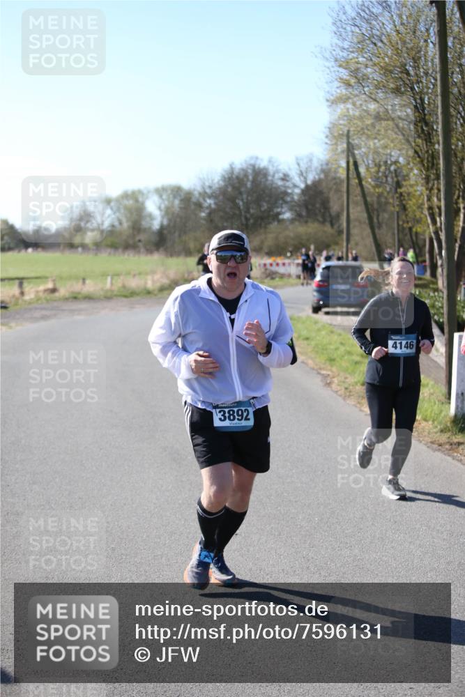 06.04.2025 - 44. Internationalen Wilhelmsburger Insellauf Jannik Wohlers http://msf.ph/oto/7596131 06.04.2025 10:34:39 Laufen 3892, 4146 meine-sportfotos.de