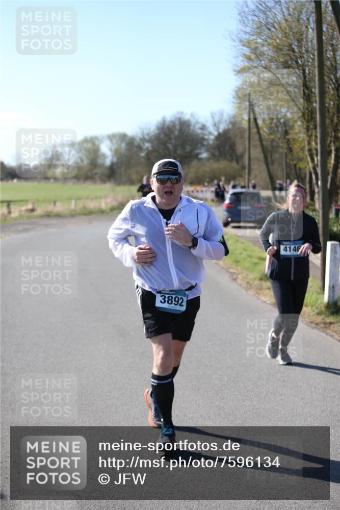 06.04.2025 - 44. Internationalen Wilhelmsburger Insellauf Jannik Wohlers http://msf.ph/oto/7596134 06.04.2025 10:34:39 Laufen 3892, 4146 meine-sportfotos.de