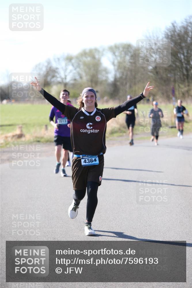 06.04.2025 - 44. Internationalen Wilhelmsburger Insellauf Jannik Wohlers http://msf.ph/oto/7596193 06.04.2025 10:34:47 Laufen 3513, 4364 meine-sportfotos.de