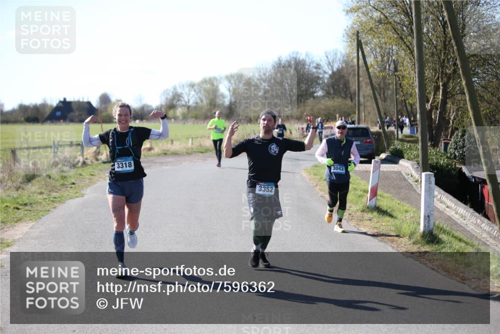 06.04.2025 - 44. Internationalen Wilhelmsburger Insellauf Jannik Wohlers http://msf.ph/oto/7596362 06.04.2025 10:35:03 Laufen 3318, 3352, 3043, 4121 meine-sportfotos.de