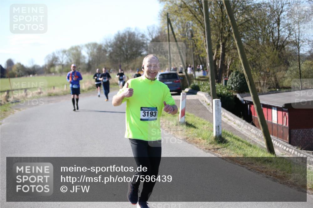 06.04.2025 - 44. Internationalen Wilhelmsburger Insellauf Jannik Wohlers http://msf.ph/oto/7596439 06.04.2025 10:35:10 Laufen 3193 meine-sportfotos.de